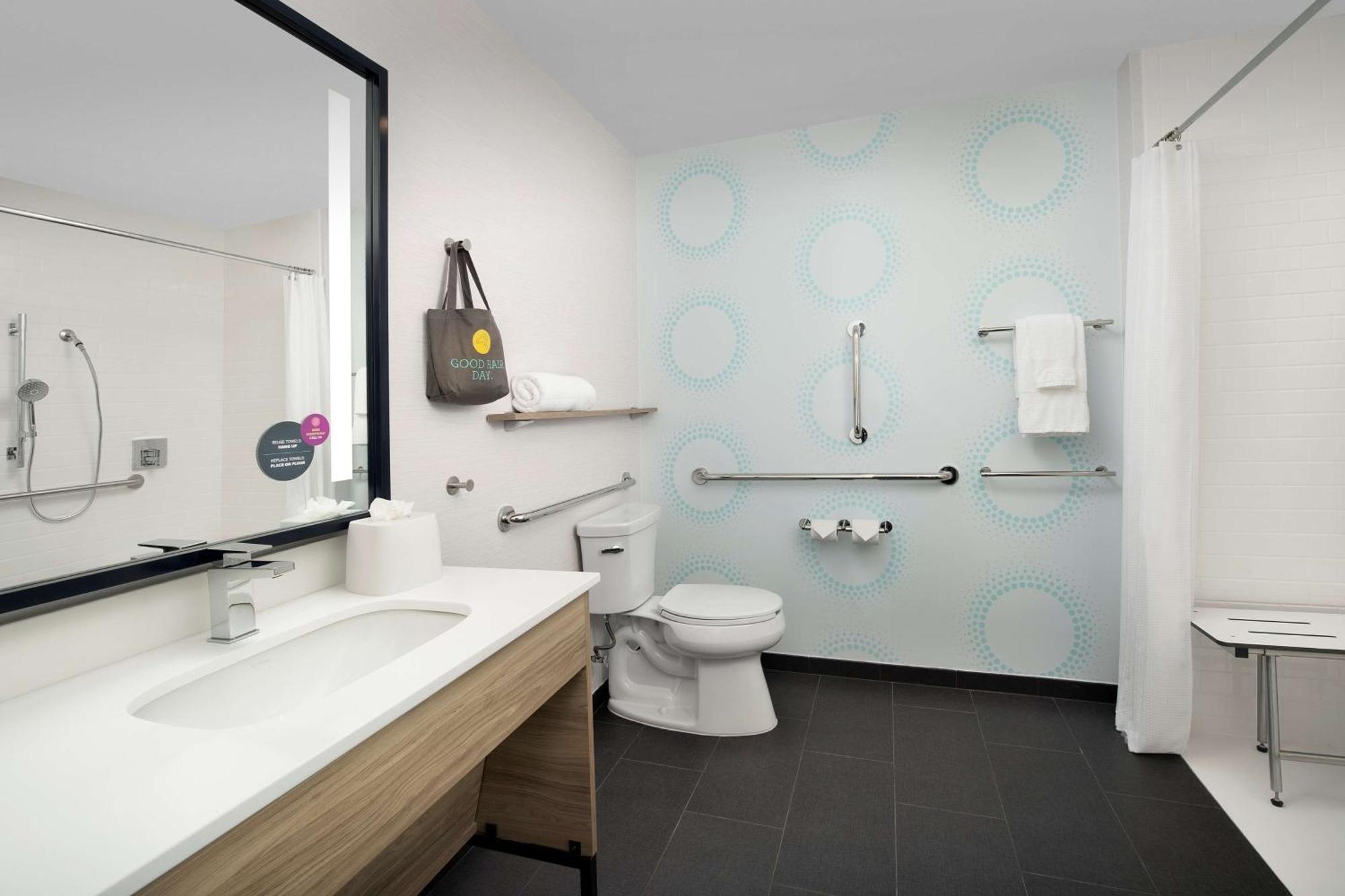 Tru By Hilton Charlotte Airport Lake Pointe Exterior foto